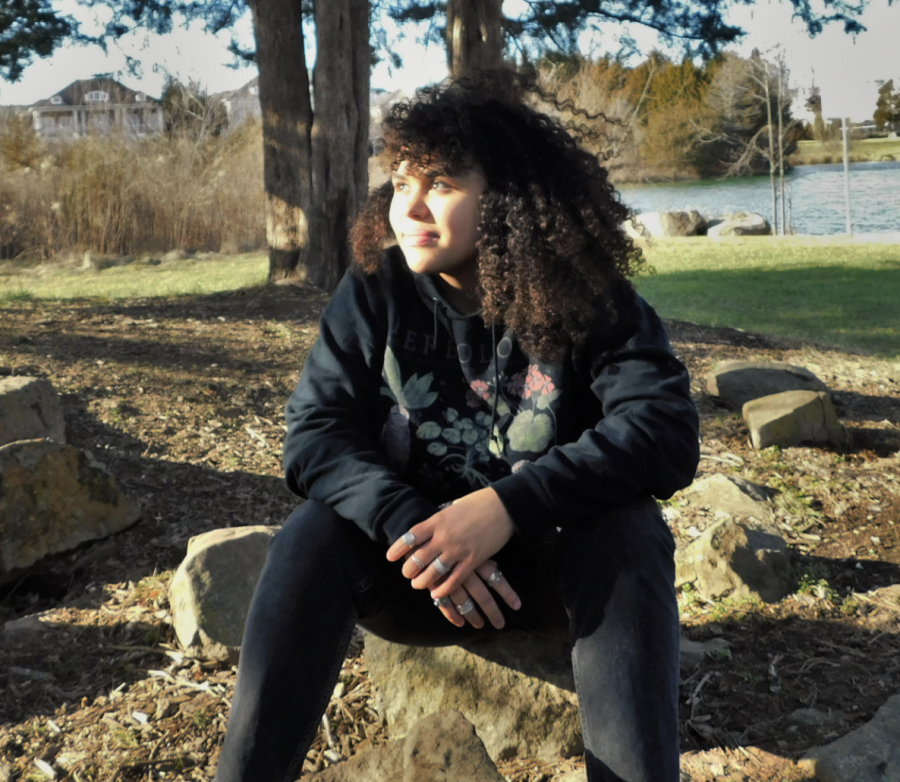 Sophie Poveda-M'Bale